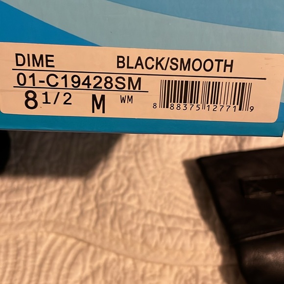 NWT-Cliffs by White Mountain Black Boots 8.5 - Picture 3 of 3